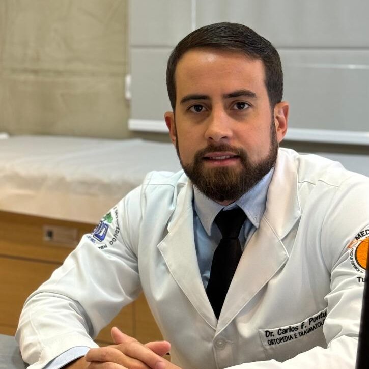 Dr Carlos Ferri
